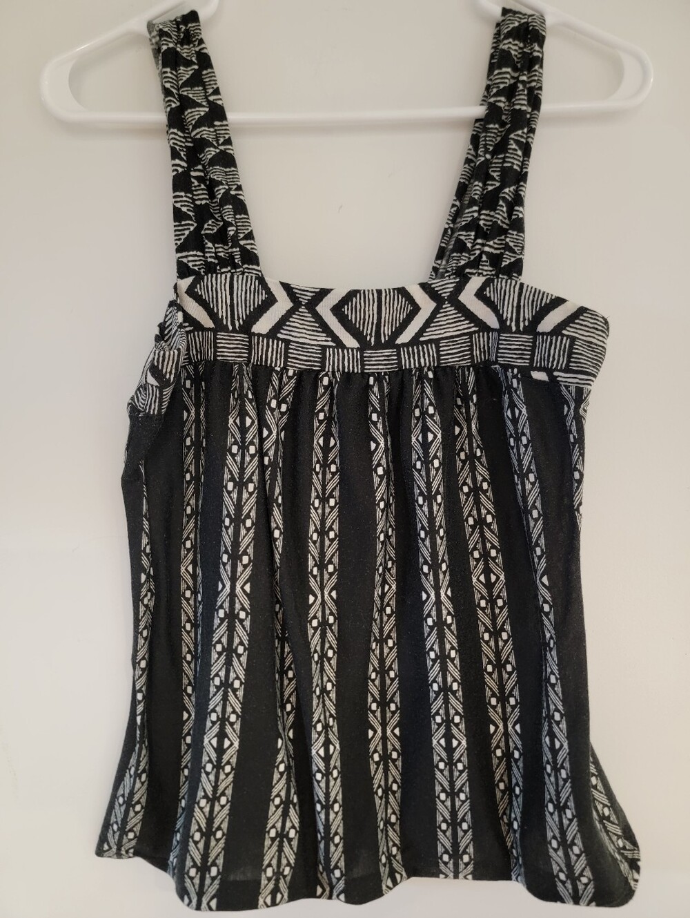 Charlotte Russe Black and White Geometric Striped Tank Medium